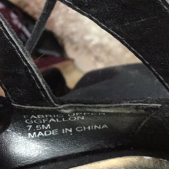 Guess Black Heels - Picture 7 of 8